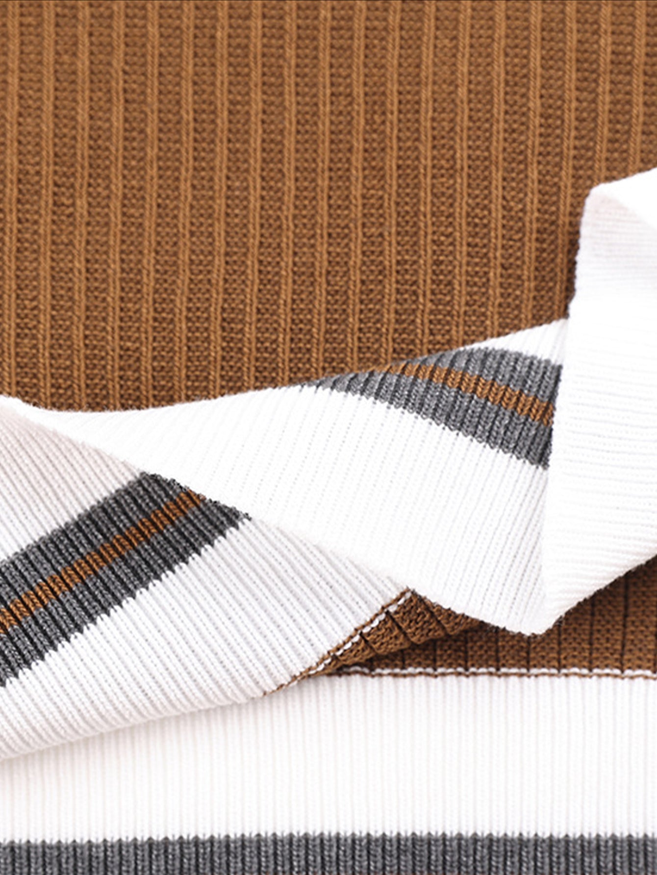 Textured Contrast Crew Neck Knit T-Shirt