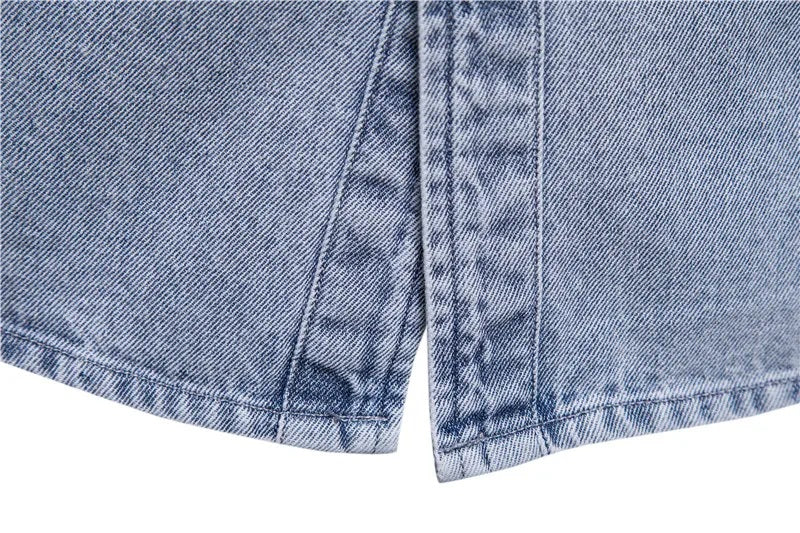 قميص جينز مغسول مزود بجيوب