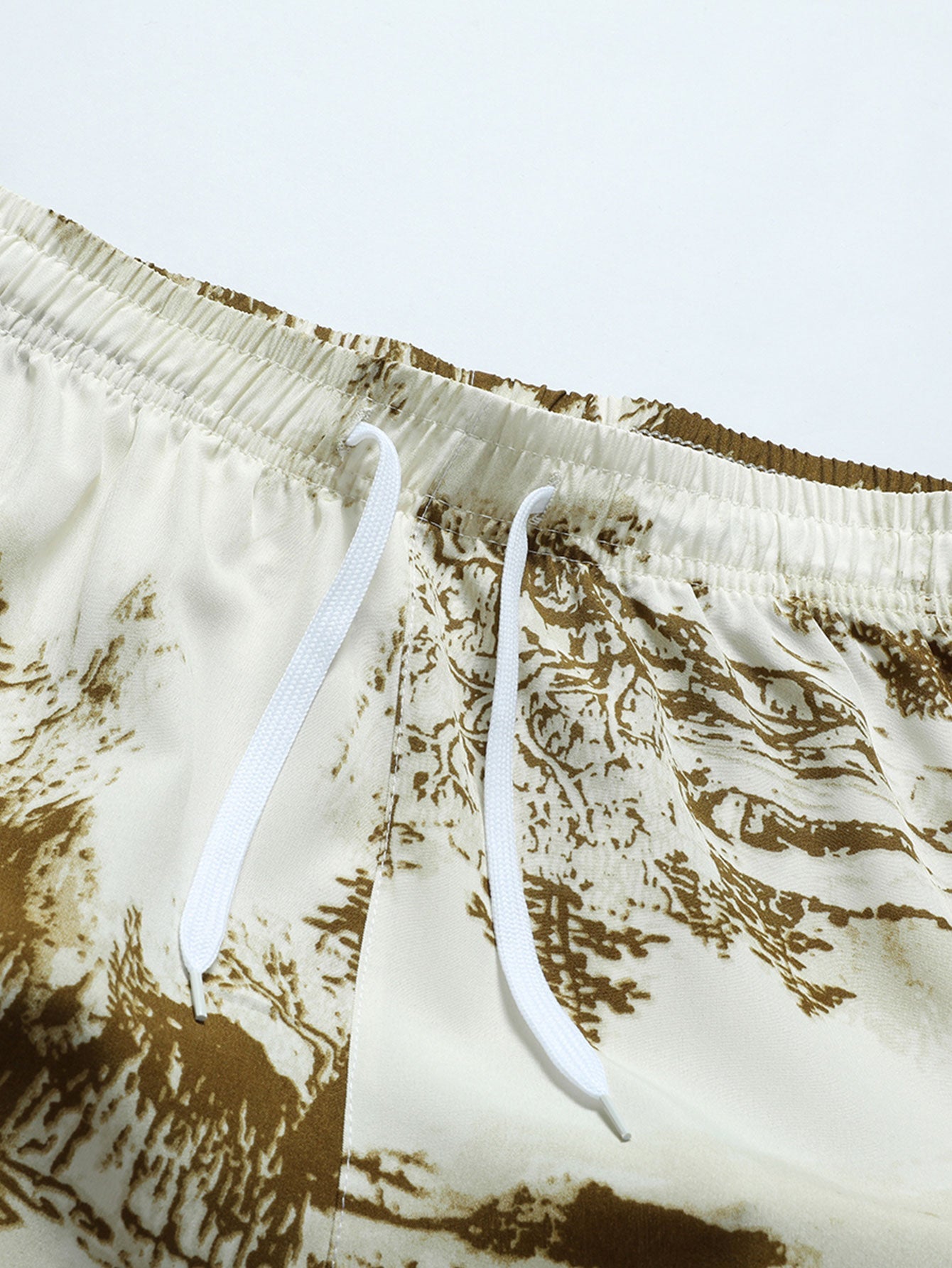 Ink Print Zipper Pocket Shorts