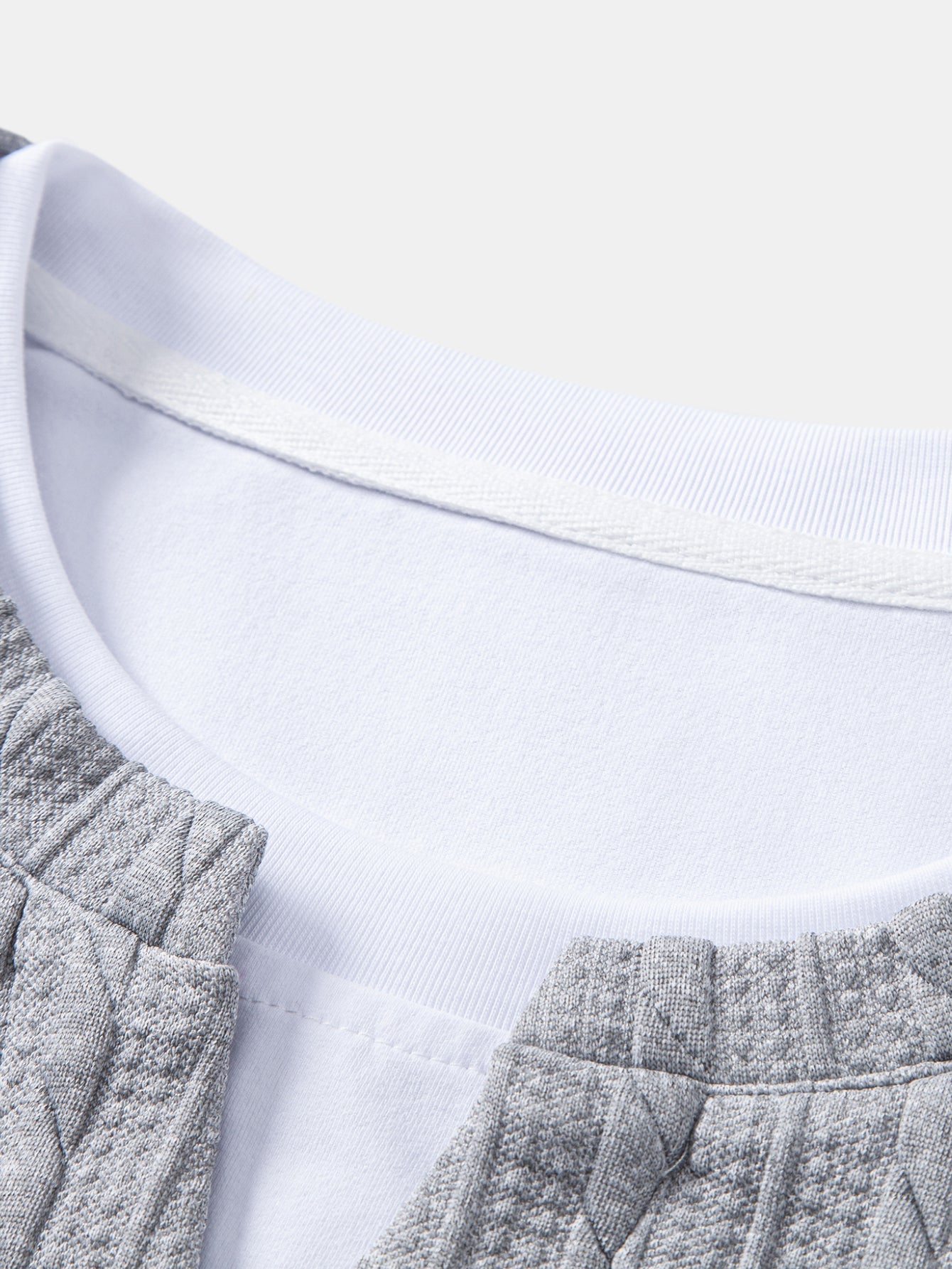 Relax Fit 2 In 1 Twisted Jacquard Notched Collar T-Shirt