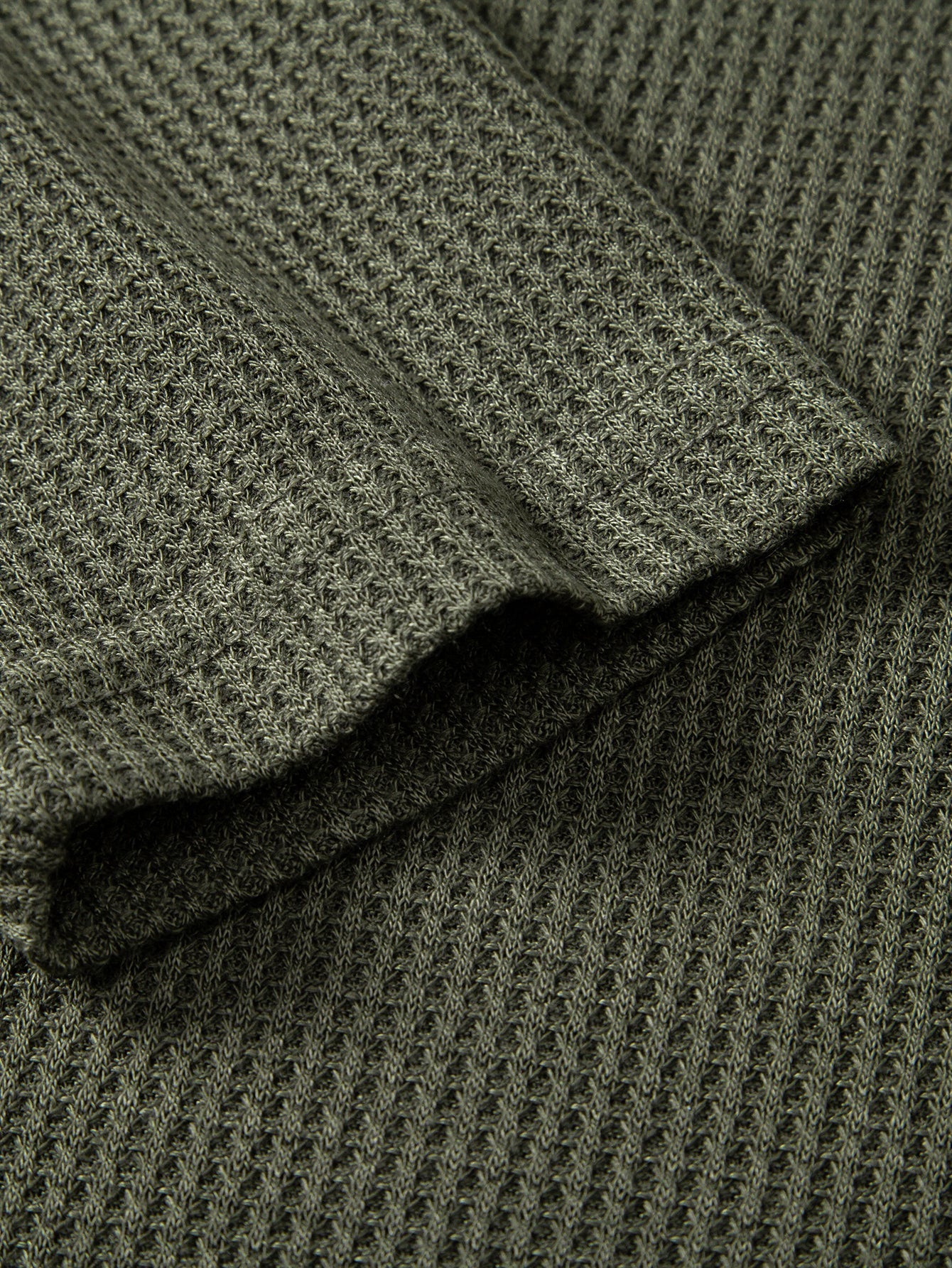 Long Sleeve Arc Hem Waffle Henley Shirt