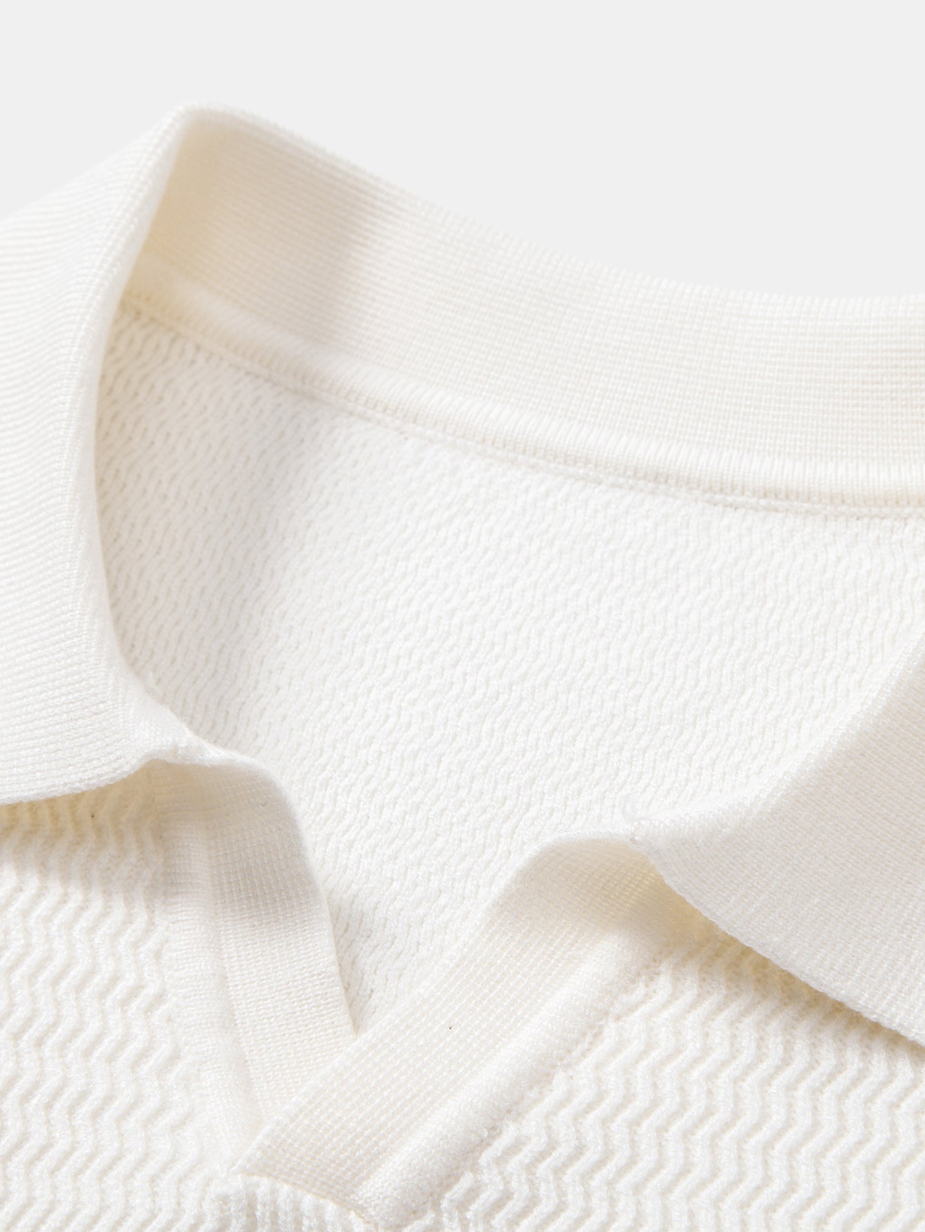 Long Sleeve Wave Jacquard V Neck Knit Polo Shirt