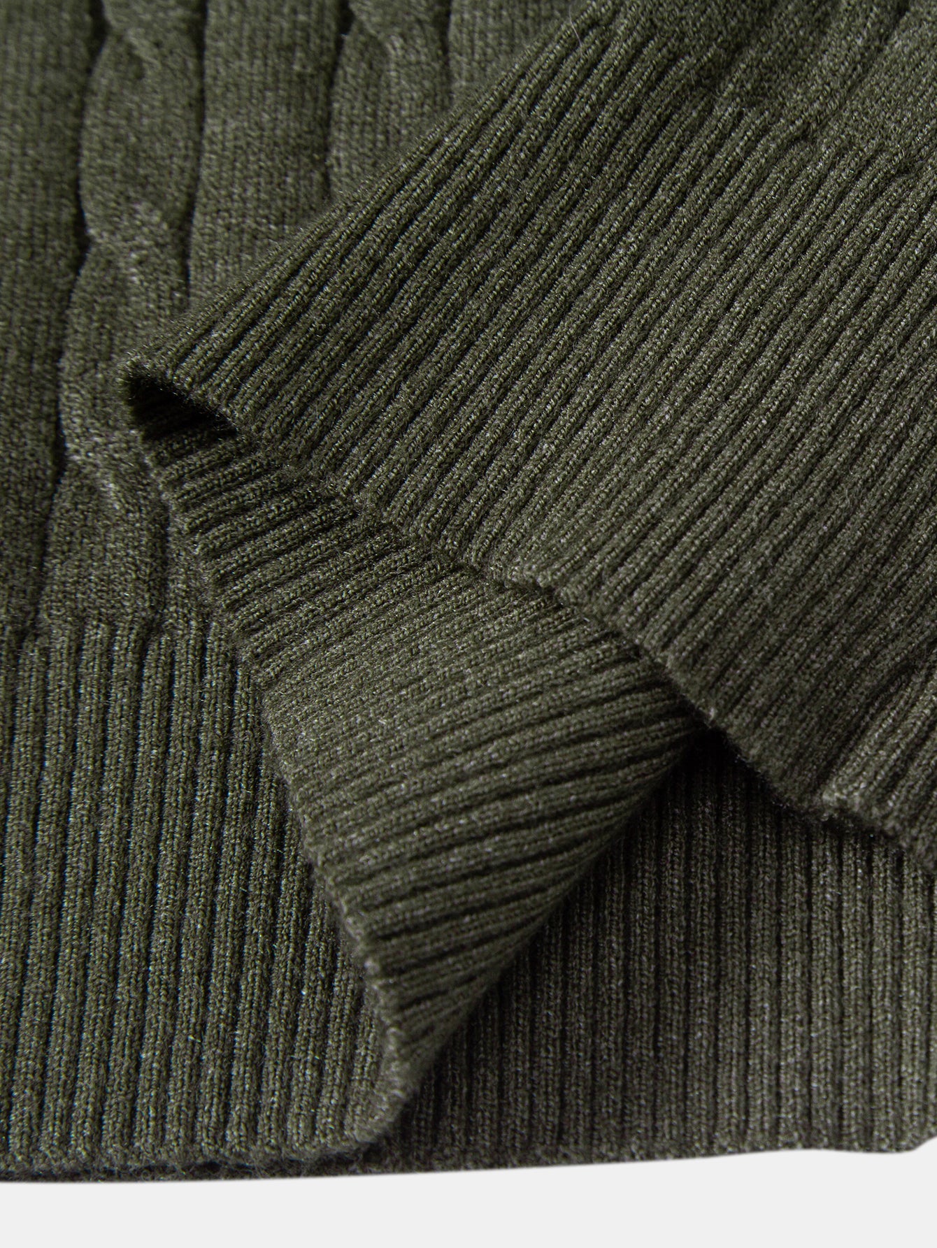 Twisted Jacquard Crew Collar Knit T-Shirt