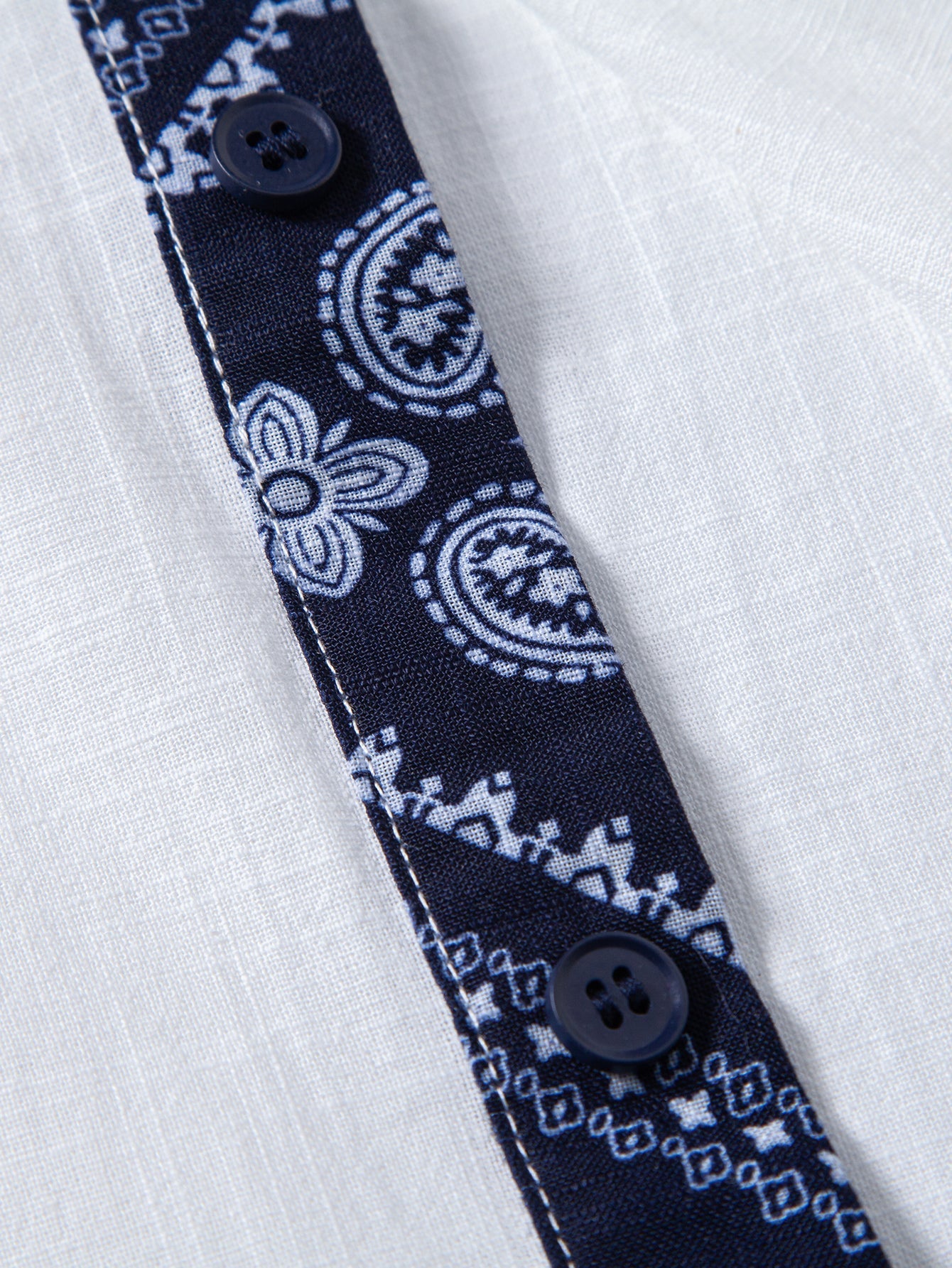 Contrast Paisley Print Linen Look Shirt