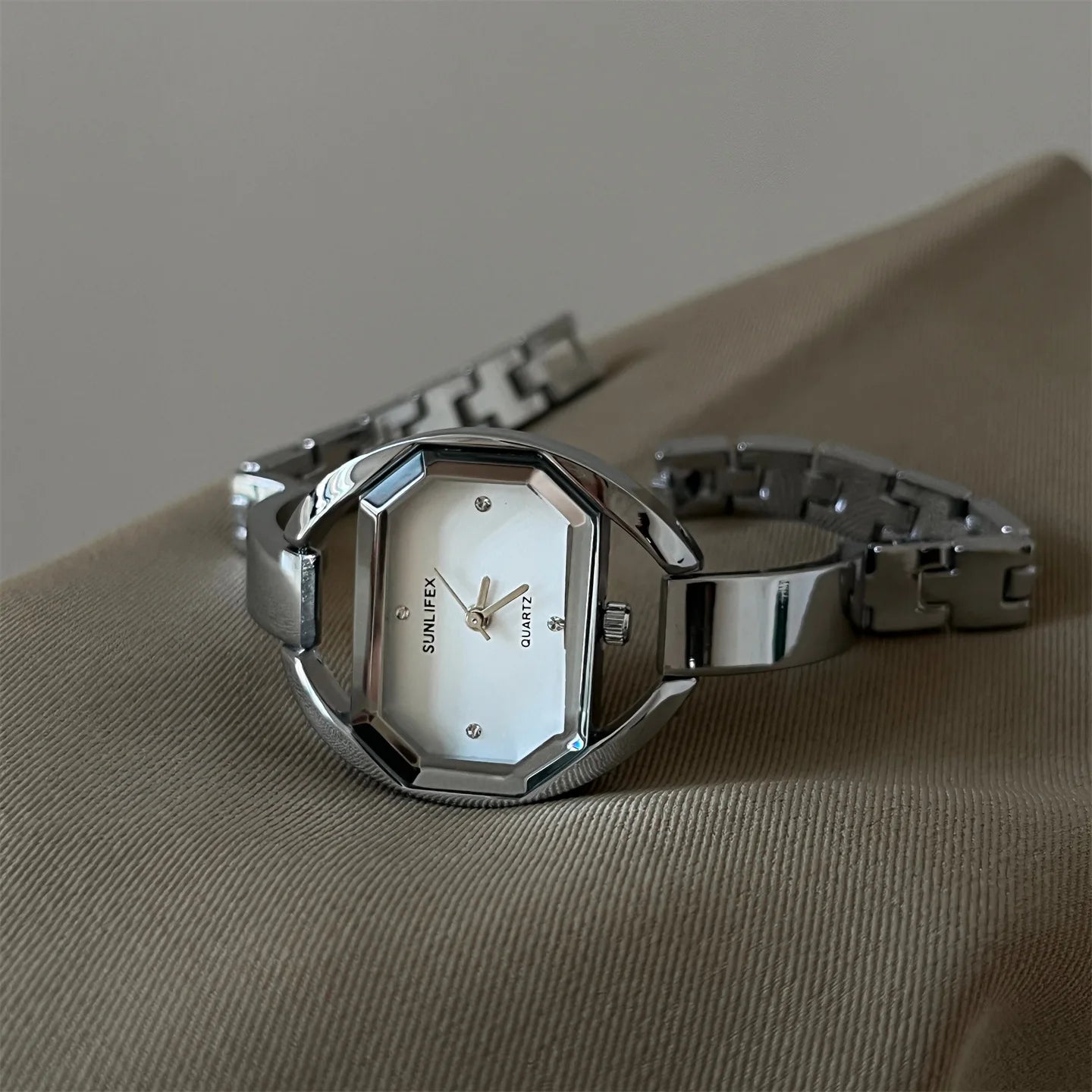 RAINAM™ Aurelia Bracelet Watch
